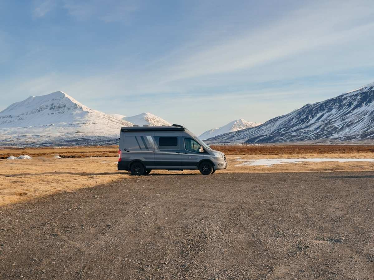 Campervan parked surrounded by Iceland´s majestic landscape
